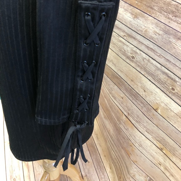 Vince Camuto Ribbed Dress with Lace-Up Sleeves - Picture 4 of 7